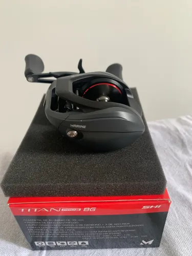 Carretilha Marine sport Titan pro 2 12000 BG lado direito