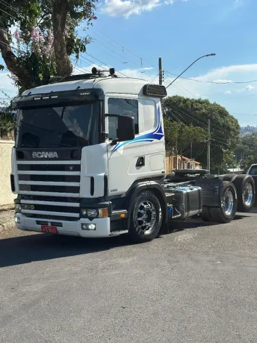 caminhão Scania