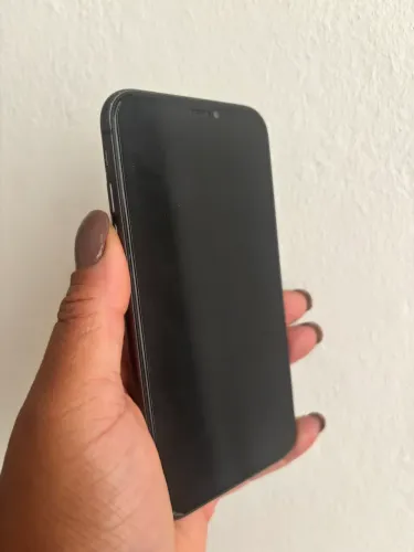 Vendo IPhone 11 em perfeita conservação