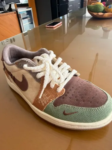 Tênis Nike Air Jordan 'Voodoo' Marrom / Verde