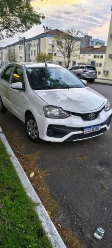 Toyota Etios X Sedan 1.5 Flex 16V 4P Mec. 2018