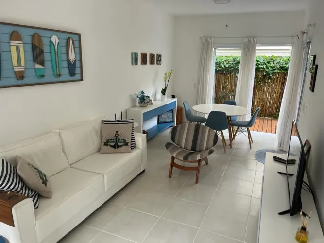 Casa a Venda em Condomínio na Praia de Boiçucanga, Excelente Condomínio com infraestrutura