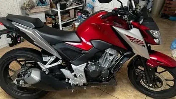 Honda CB 300f Twister Flex 2026