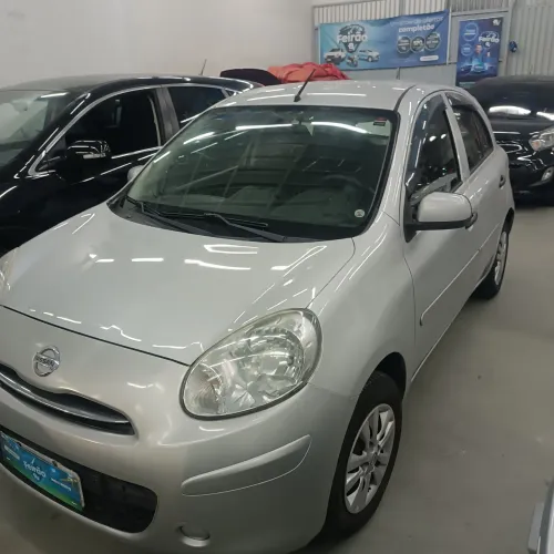 Nissan March S 1.0 16V Flex Fuel 5P 2013