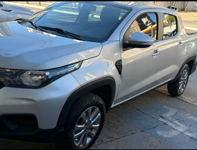 Fiat Strada Freedom 1.3 Flex 8V CD 2025