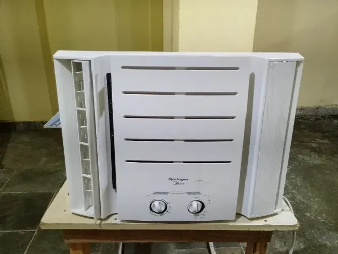 Ar condicionado Springer 7.500