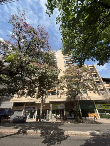 Sala comercial com 28 m², na Prudente de Morais
