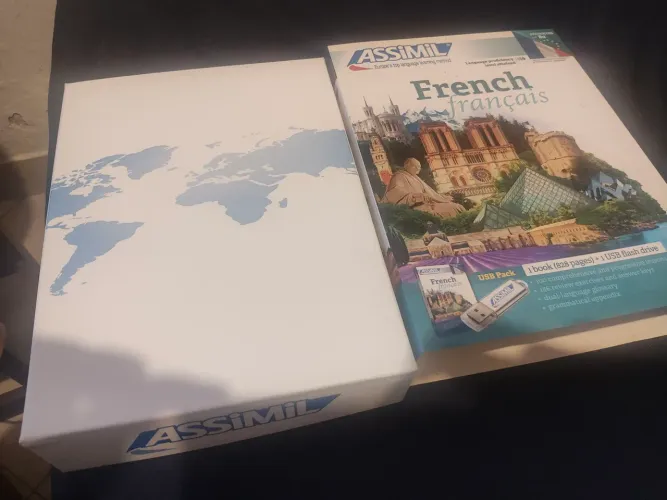 Assimil French Superpack with USB Drive: USB Pack