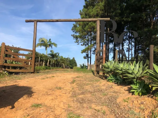 Área Rural à Venda no Bairro Godinhos Piedade/SP