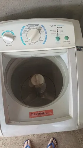 Máquina de lava roupa endereço onde a máquina esta