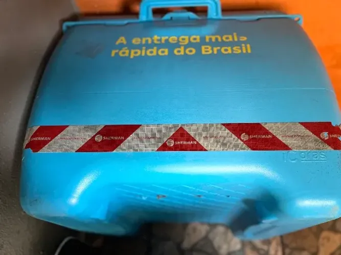 Baú de moto 140 litros