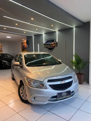 Chevrolet Onix JOY Hatch 1.0 8V Flex Mec. 4P 2018