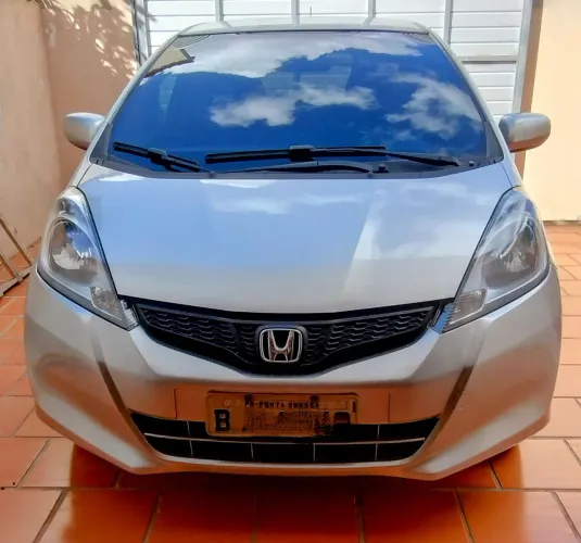 Honda Fit DX 1.4 Flex 16V 5P Mec. 2013