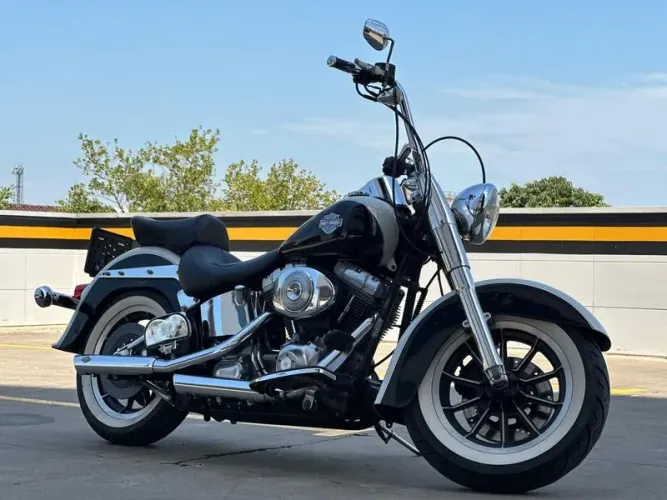HARLEY-DAVIDSON HERITAGE SOFTAIL