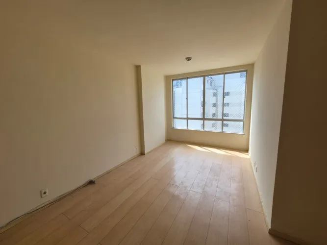 Apartamento à venda na Avenida Sete de Setembro, Icaraí, Niterói - RJ