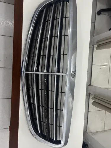 Grade Dianteira Original Mercedes-Benz C180 2020 W205 Completa