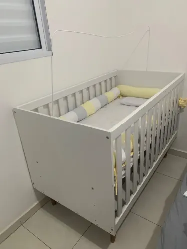 Berço Americano Retrô pés em madeira 3 em 1