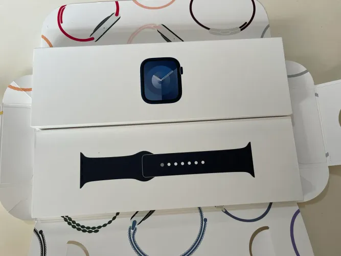 Apple Watch Series 9 45 MM LACRADO