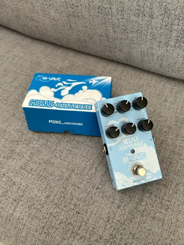 Pedal de Reverb - Mini Universe
