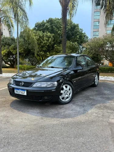 Chevrolet Vectra CD 2.2 16V / 2.0 16V Mec./aut. 2003