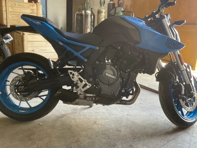 Suzuki GSX 8S - 2025
