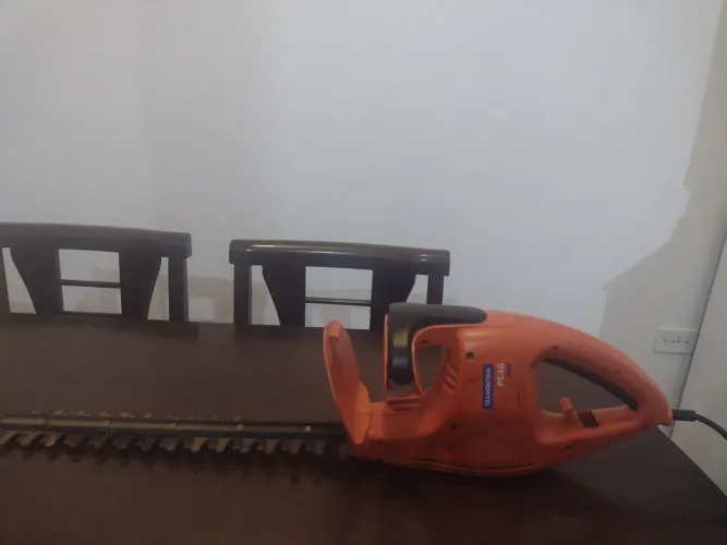 Aparador de Cerca Viva PE40 500W Tramontina