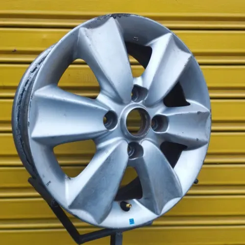 Roda Guidon Nissan Tiida Livina 15x5,5 4x114 Asi Un