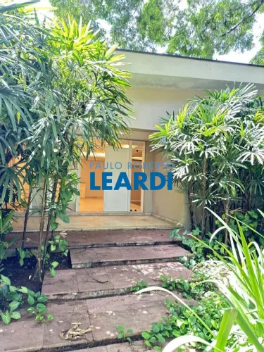 CASA TÉRREA - ALTO DE PINHEIROS - SP