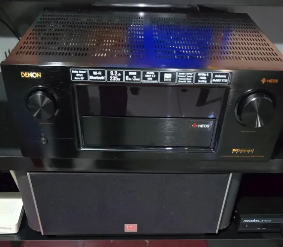 Receiver Denon AVR X4400 