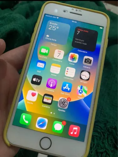 Iphone 8 Plus funcionando perfeitamente