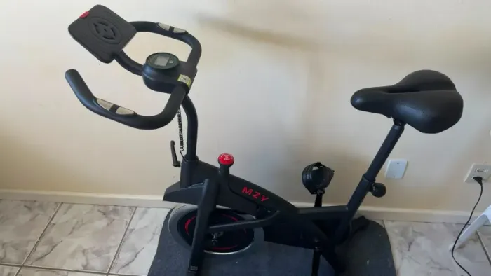 Bicicleta ergométrica spinning MZY com volante de inércia de 15 kg, conexão Bluetooth