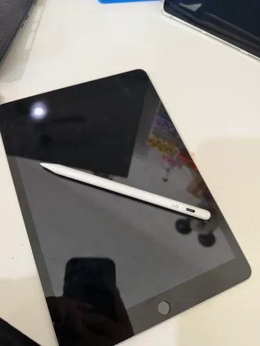 iPad 9ª Geração 64GB Wi-Fi - Impecável, Estado de Novo