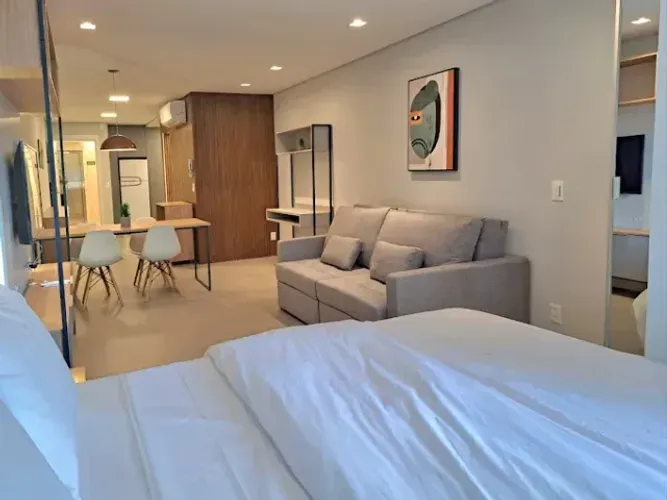 Studio mobiliado no Centro de Florianópolis | 200m da Beira-Mar Norte