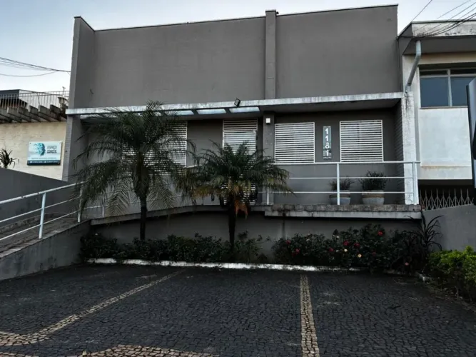 Casa comercial com 5 salas para alugar no Jardim Guanabara (Campinas/SP)