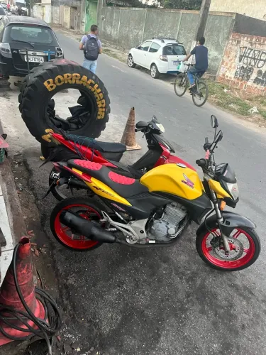 Honda CB 300r/ 300r Flex 2010