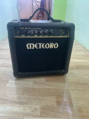Amplificador Meteoro MG-15