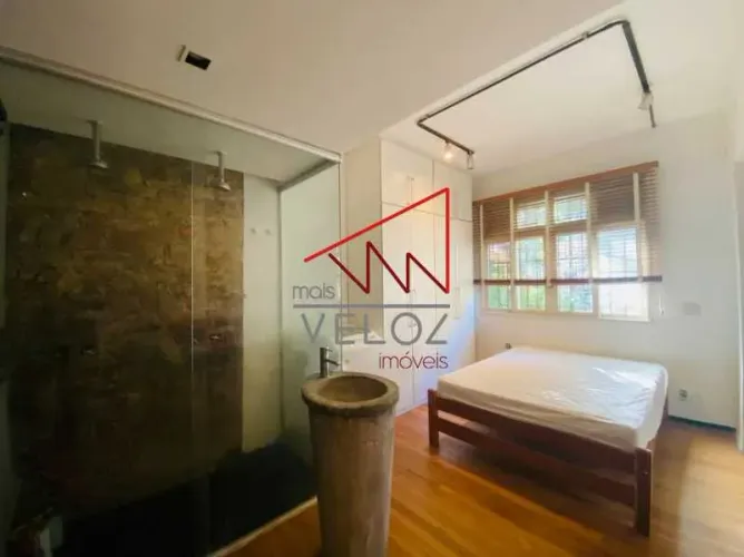 Loft na Glória, todo reformado e decorado por arquiteto