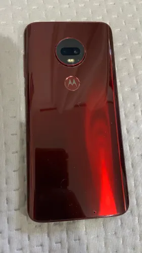 Motorola Moto G7 Plus 64GB - Vermelho