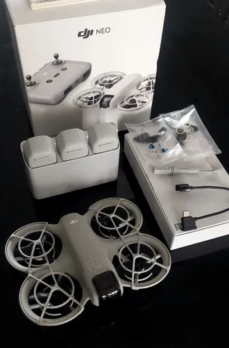 Mini Drone DJI Neo