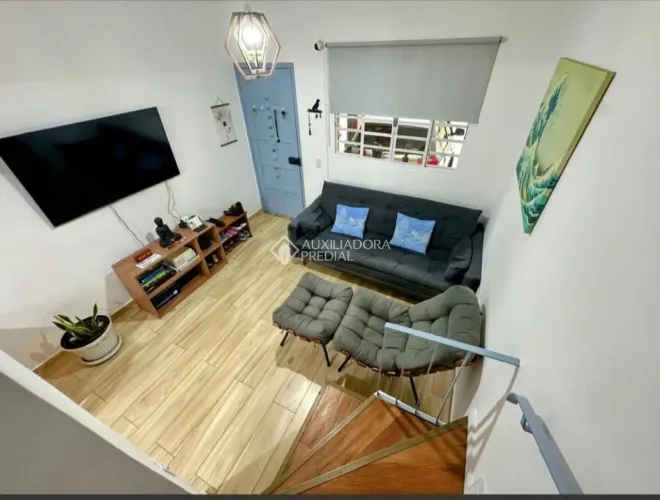 Casa em Condominio á venda 2 dormitórios 1 vaga bairro dos Casas SBC