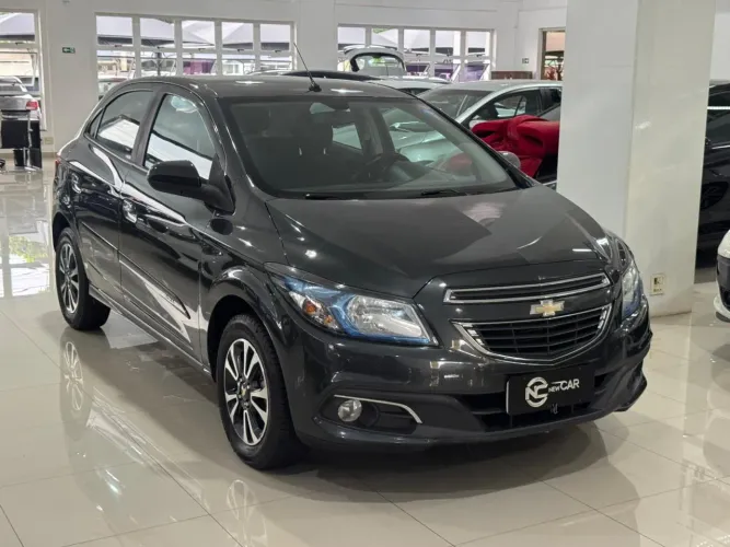 Chevrolet Onix Hatch LTZ 1.4 8V Flex Power Mec. 4P 2016