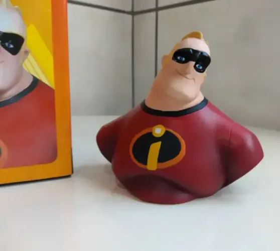 Neca Disney Pixar Os Incríveis - Vintage Micro Busto Fat Bob (11cm)
