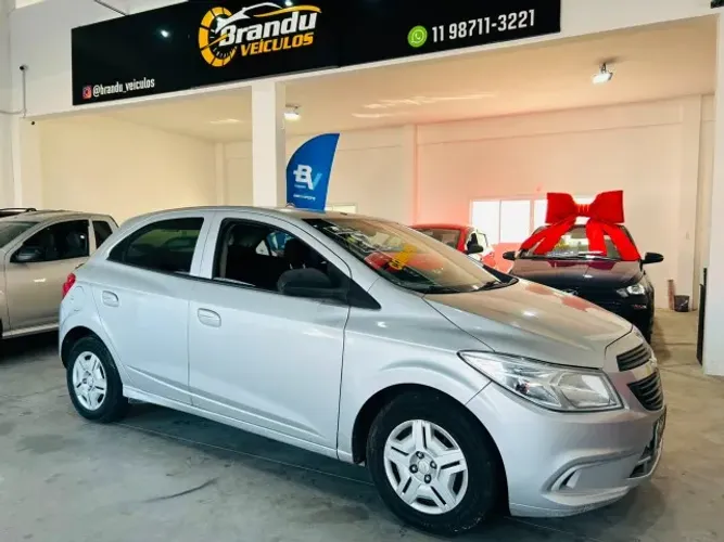 Chevrolet Onix JOY Hatch 1.0 8V Flex Mec. 4P 2017