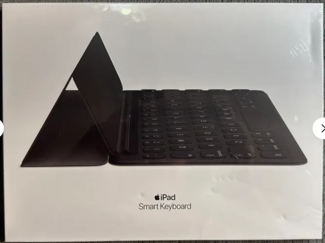 Smart KeyBoard iPad - iPad Pro 10,5"/ iPad 7 8 9/Air 3ª Geração