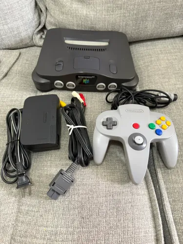 Nintendo 64 Americano com 01 Controle Original