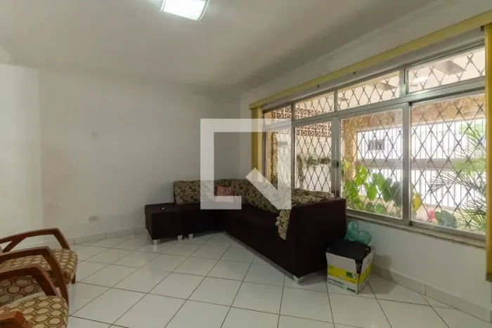 Casa à Venda - Vila Carrão, 3 Quartos, 260 m2