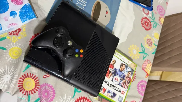 XBOX 360 SLIM