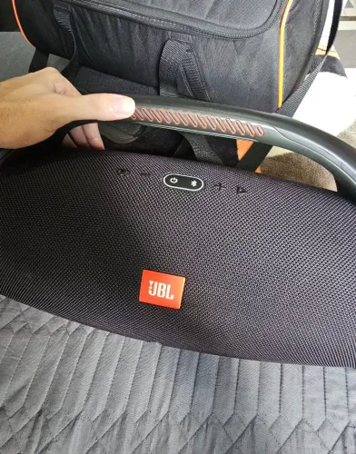 JBL Boombox 2