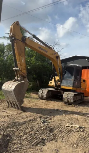 Escavadeira PC150 KOMATSU