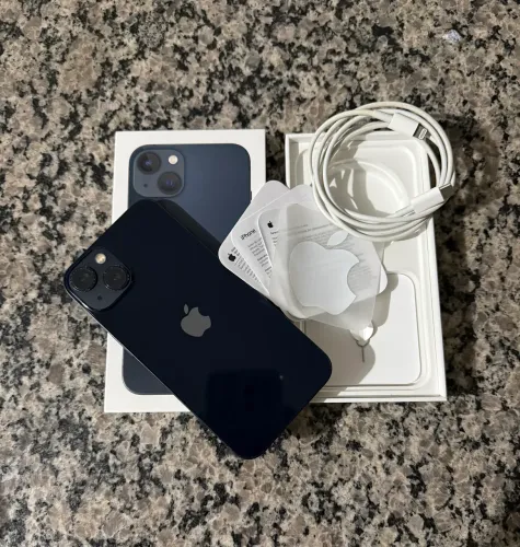 iPhone 13 - Perfeito estado 